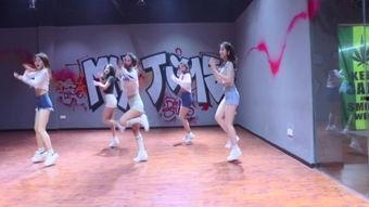 qq吃瓜群dy网红舞蹈,dy网红舞蹈引发潮流新风向